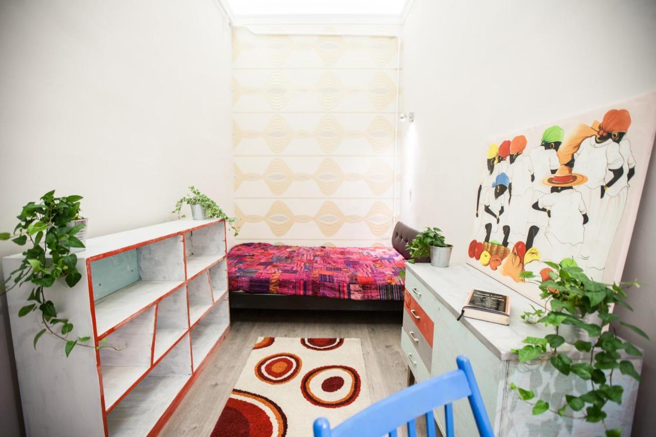 N40 By Small Home Budapest Eksteriør bilde