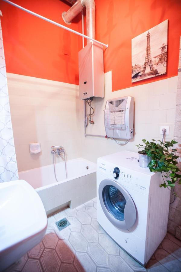 N40 By Small Home Budapest Eksteriør bilde