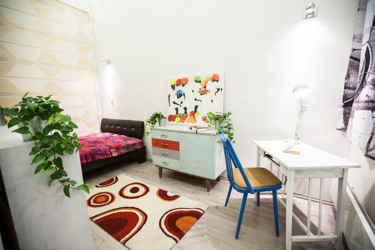 N40 By Small Home Budapest Eksteriør bilde